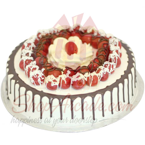 Black Forest Cake 2lbs - Ramada
