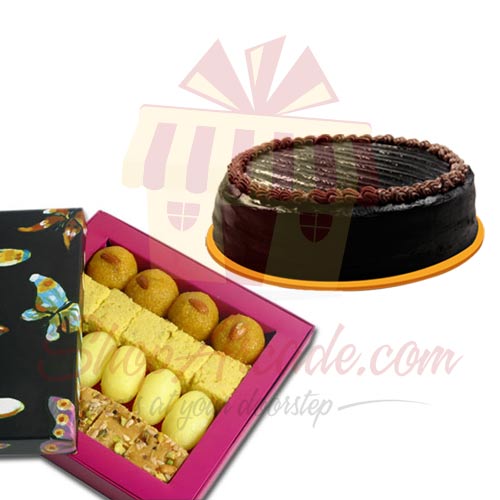 Cake With Mithai