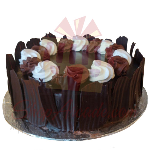 Chocolate Fudge Cake (2lbs) Bakers INN