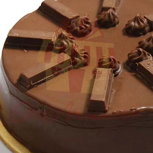 KitKat Cake 2lbs - Malees