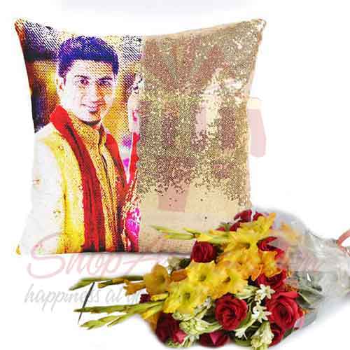 Magic Cushion With Bouquet