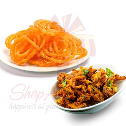 Pakoray With Jalebi