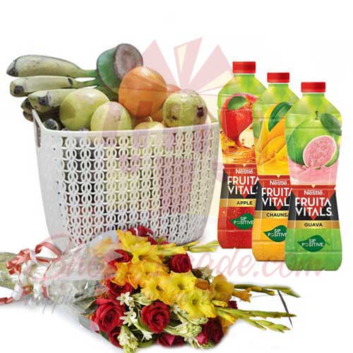 Juices With Fruits And Bouquet