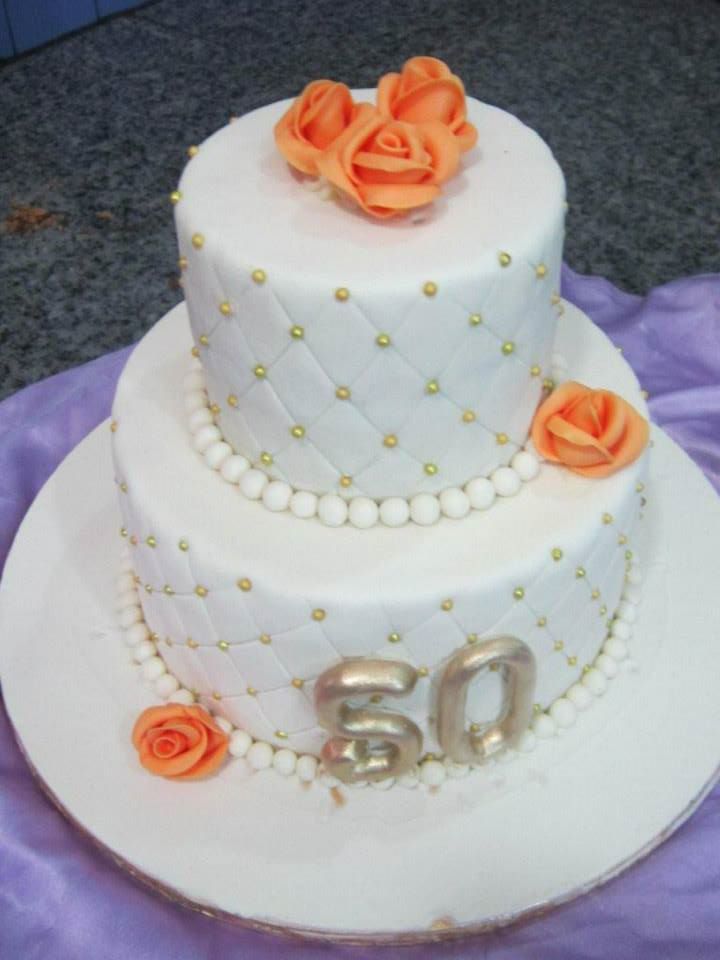 Happy Anniversary Cake 8lbs