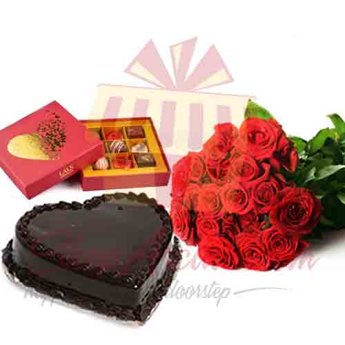Love Choc Box With Red Roses And Heart Cake