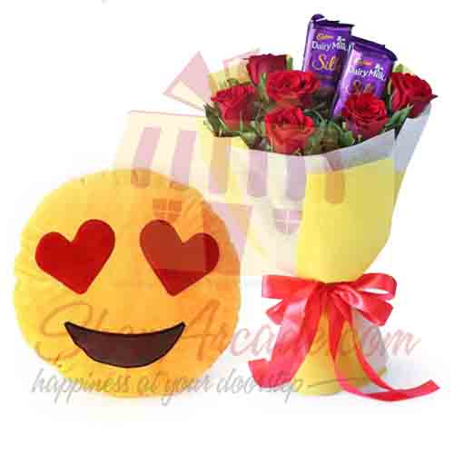 Love Eyes Emoji With Choco Rose Bouquet