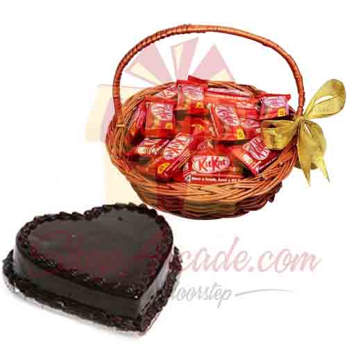Kit Kat Basket With Heart Cake