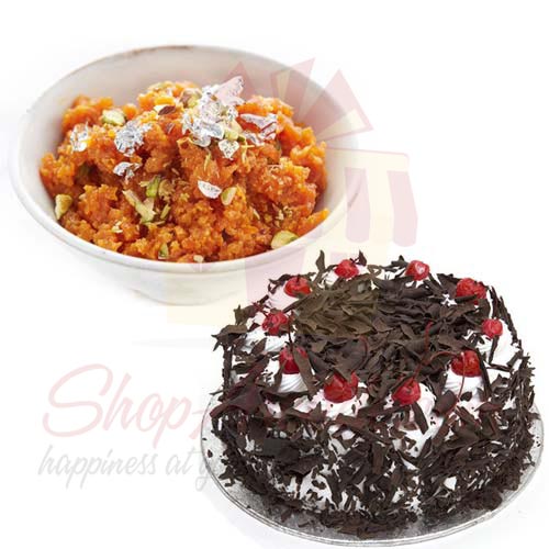 Cake With Gajar Ka Halwa