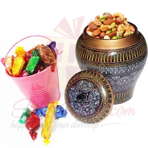 Dry Fruits With Chocs