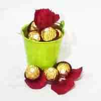 single-rose-with-choc-bucket