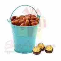 peanut-bucket-with-chocs