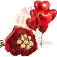 heart-balloons-with-ferrero-rose-bouquet