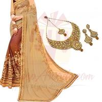 necklace-set-with-designer-saree