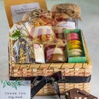 snackable-hamper-by-lals