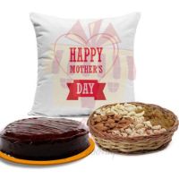 cushion-cake-and-dry-fruits