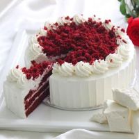 red-velvet-cake-from-kitchen_cuisine