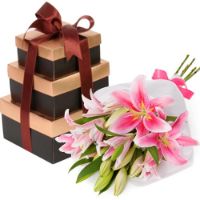 lals-choco-tower-with-lilies