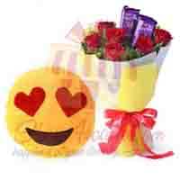 love-eyes-emoji-with-choco-rose-bouquet