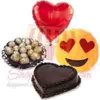 balloon-cake-chocolate-cushion