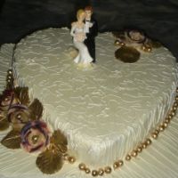 heart-wedding-cake-8-lbs